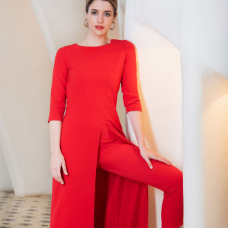Invitadas con look pantalón